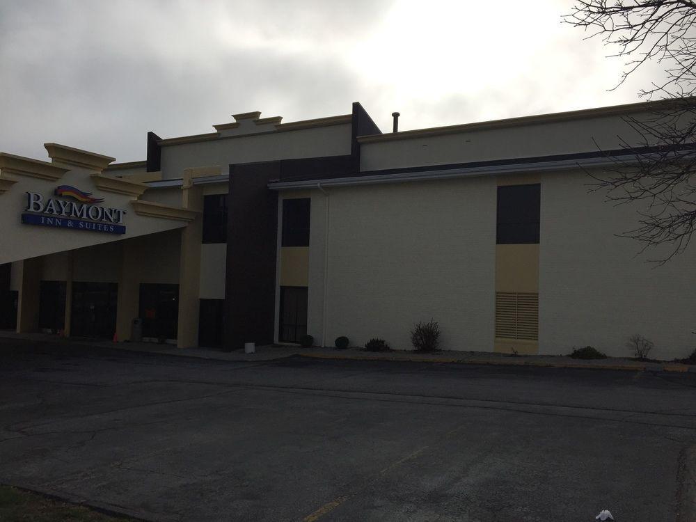Baymont By Wyndham Kokomo Exterior foto